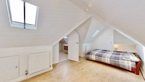 Photo 5- click for photo gallery